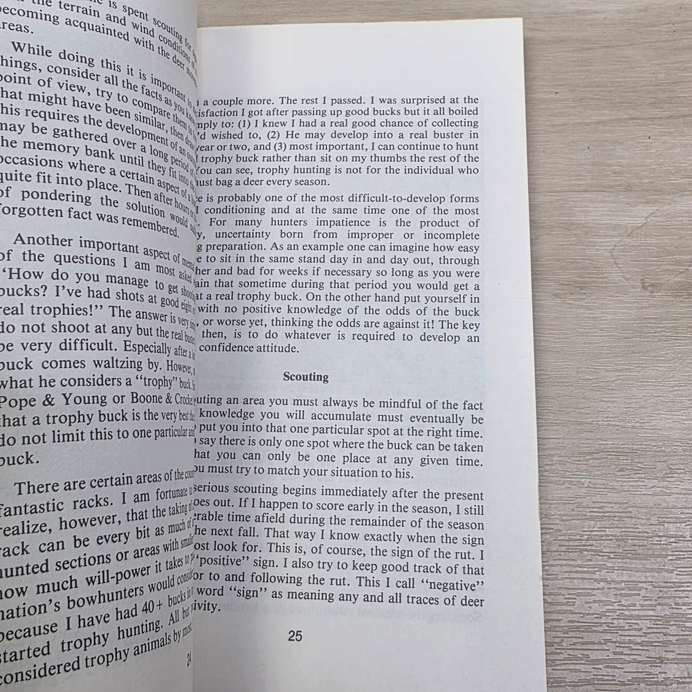 In Pursuit of Trophy Whitetails by Roger Rothhaar Paperback Hunting Book - Picture 10 of 10